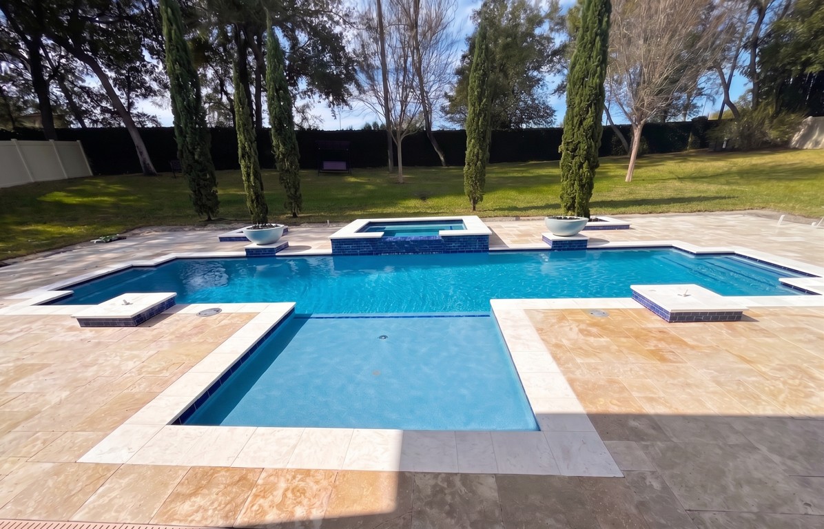 Geometric pool with raised spa in Ocoee, FL